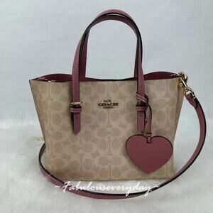 Coach Mollie Tote Bag 25 Signature Canvas With Heart Charm Sand Peony CDF03 NWT